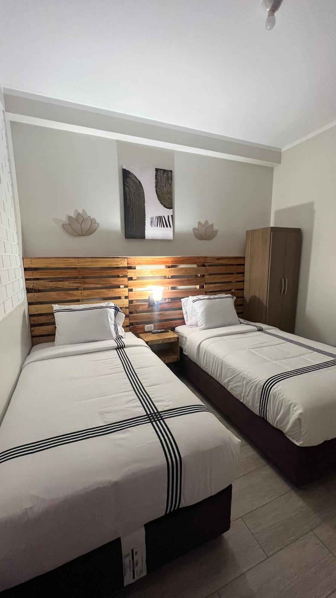 Hotel Aloha Chala Екстериор снимка